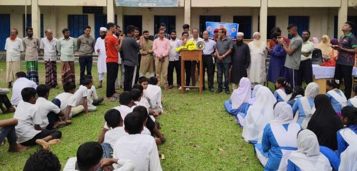 হোসেনপুরে মাদকের বিরুদ্ধে শিক্ষার্থীদের শপথ